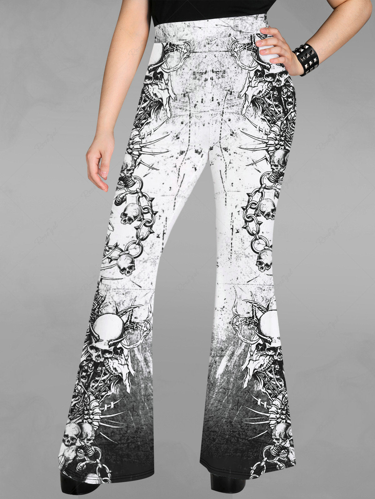 Is That The New Goth Skull & Letter Graphic Leggings ??