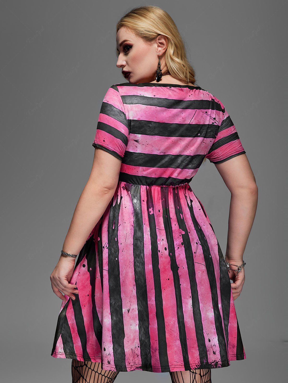 Gothic Plus Size Striped Ink Painting Ombre Print Cinched Dress